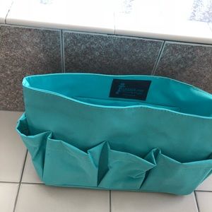 Initials Inc. handbag/tote organizer